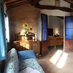 Country house La Grotta Di Montecchino Siena