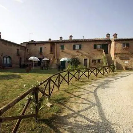 בית כפרי La Grotta Di Montecchino *