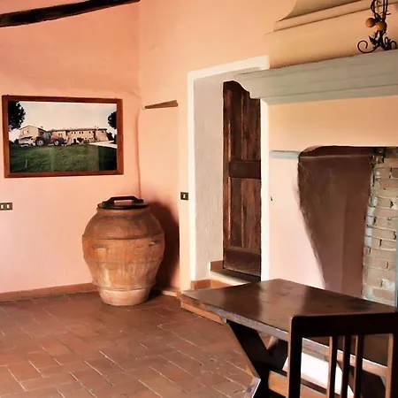 Country house La Grotta Di Montecchino *