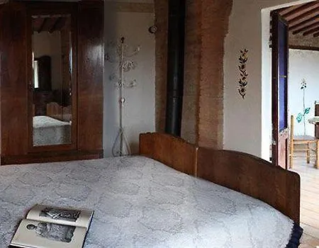 Casa rural La Grotta Di Montecchino