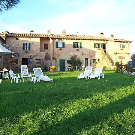Casa rural La Grotta Di Montecchino *
